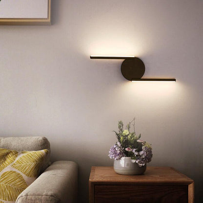 Curves Line LED Wall Light
