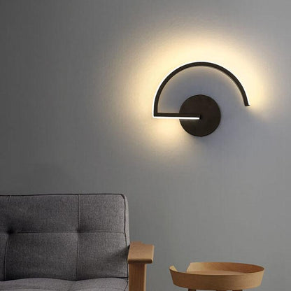 Curves Line LED Wall Light