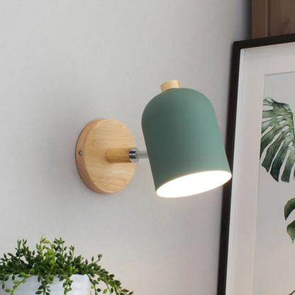 Drelis Wooden Wall Lamp