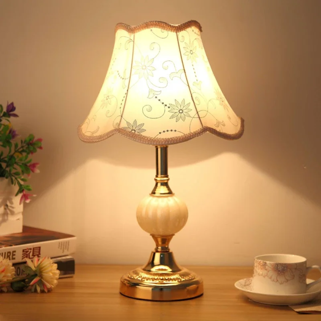 Quixy Floral Scandinavian Table Lamp