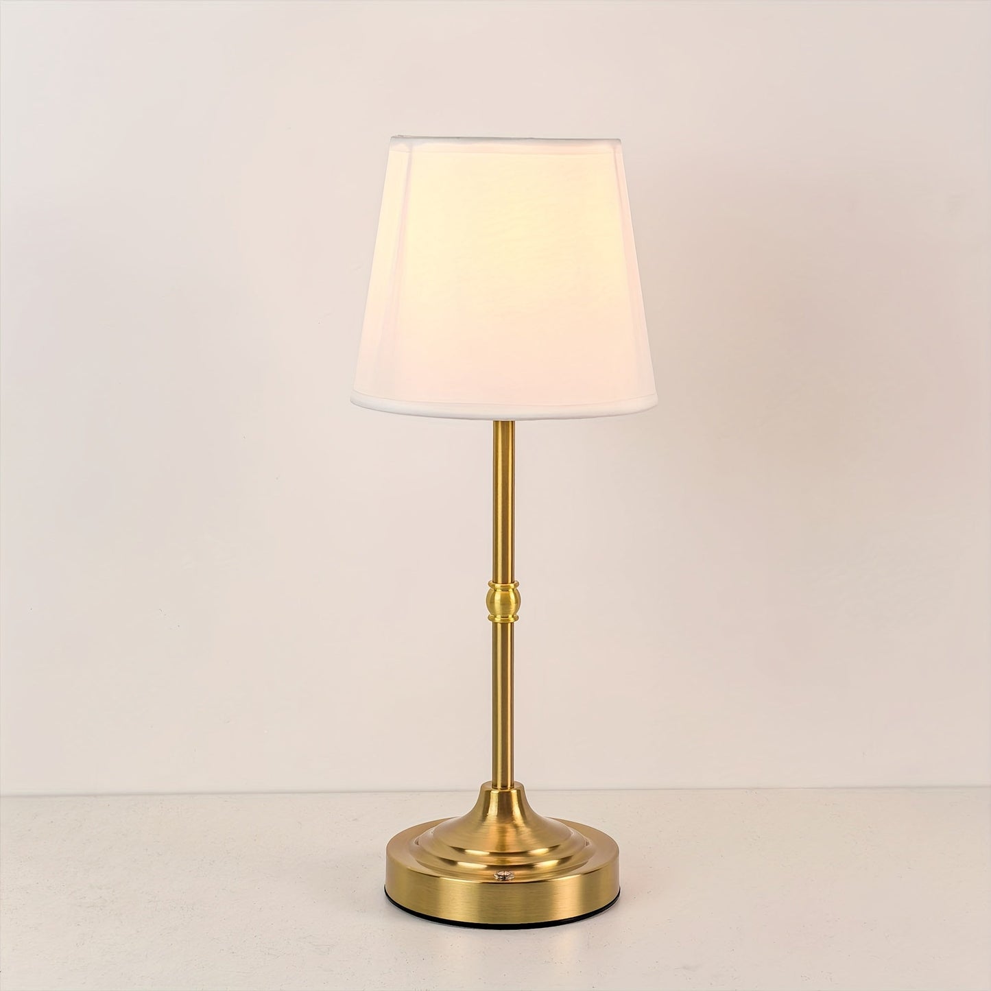 Dimmable Cordless Table Lamp
