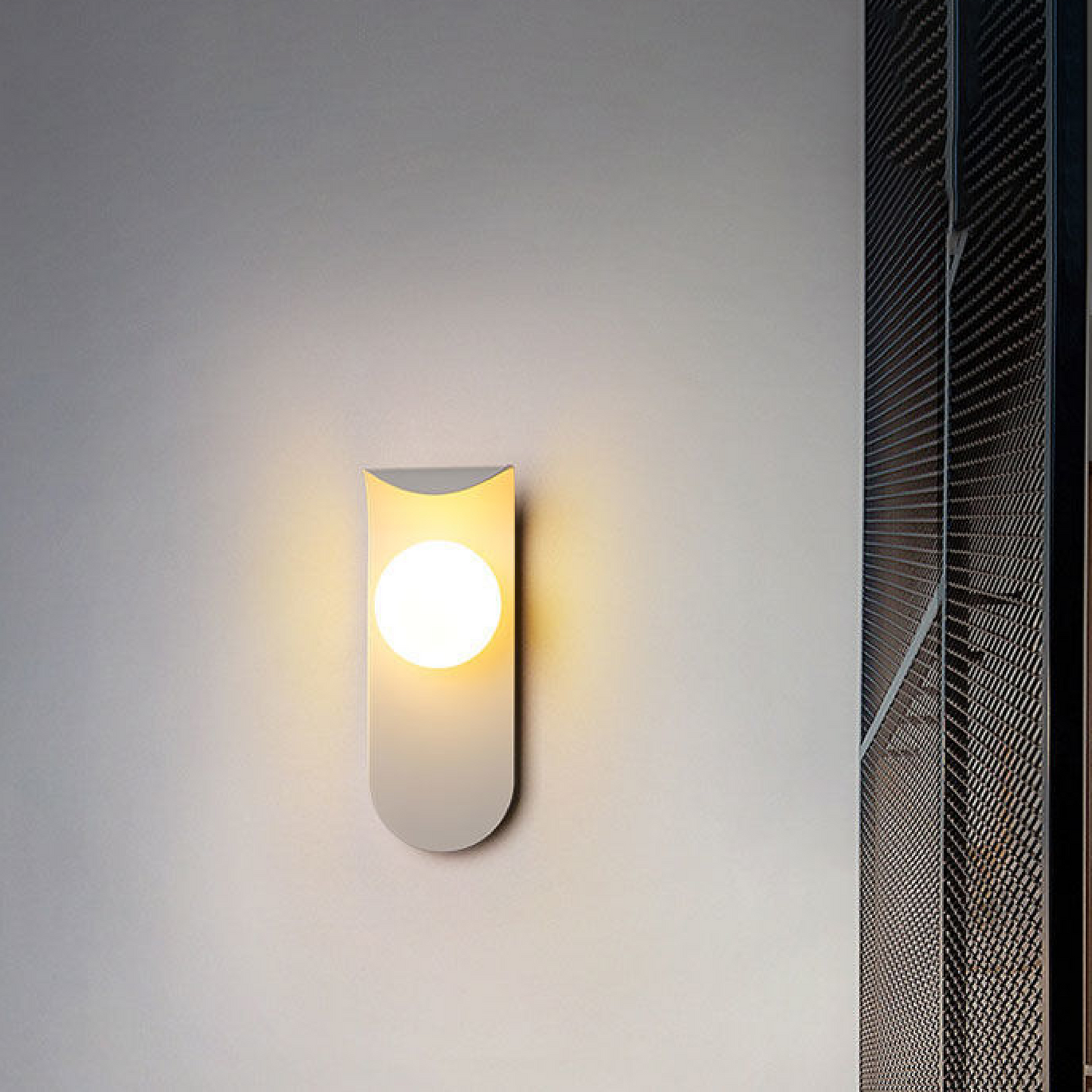 Scandinavian Curved Wall Light