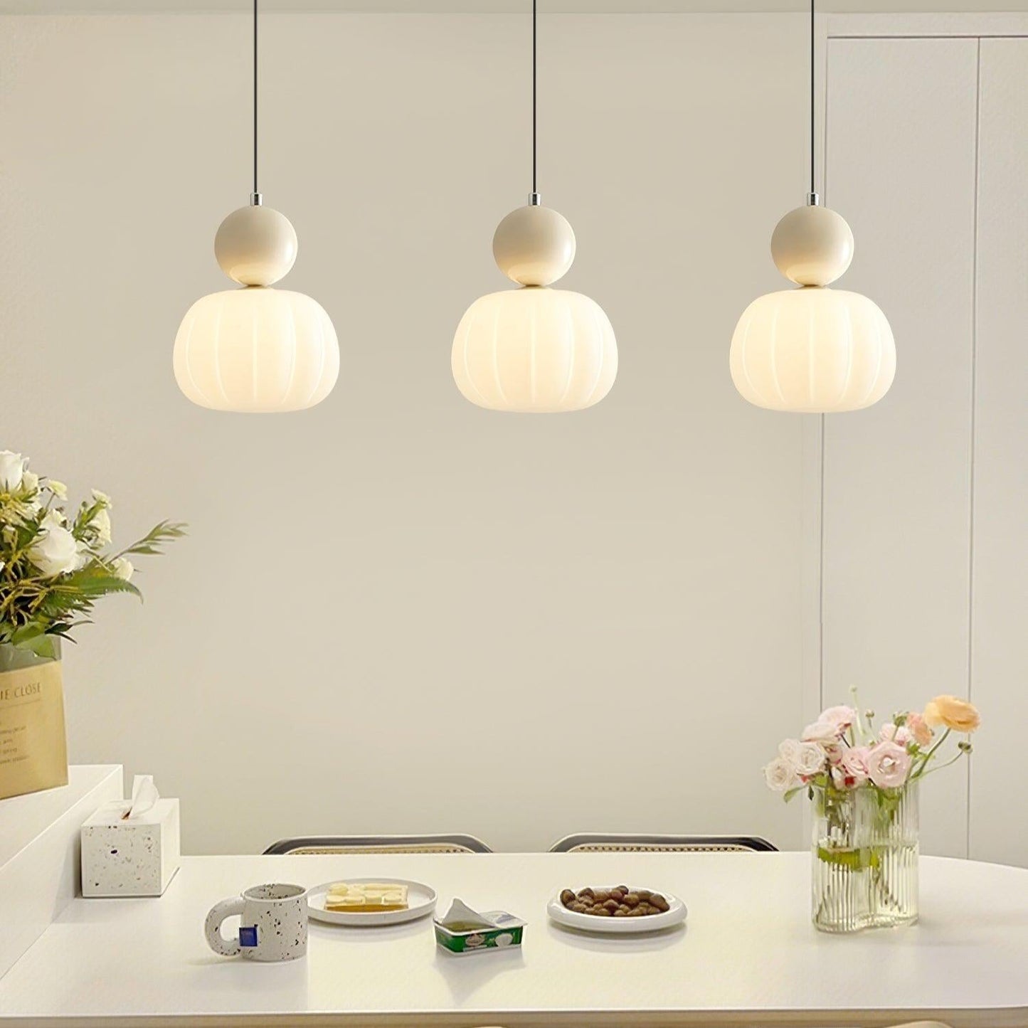 Yedra Acrylic Pendant Lamp