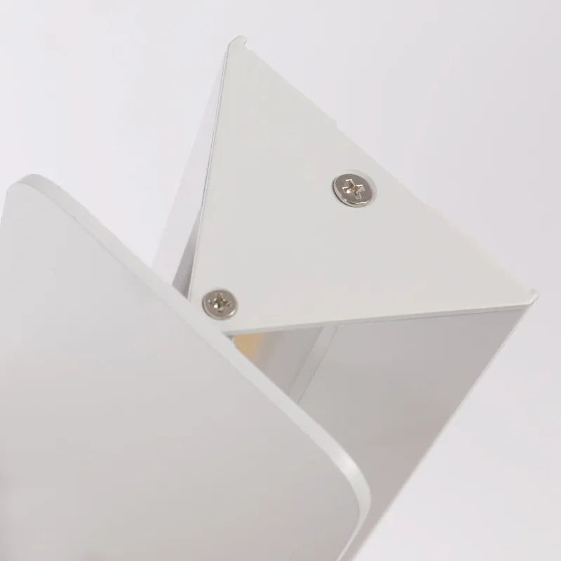 Modern Minimalist LED Wall Lamp