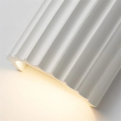 Nordic Ribbed Resin Wall Lamp