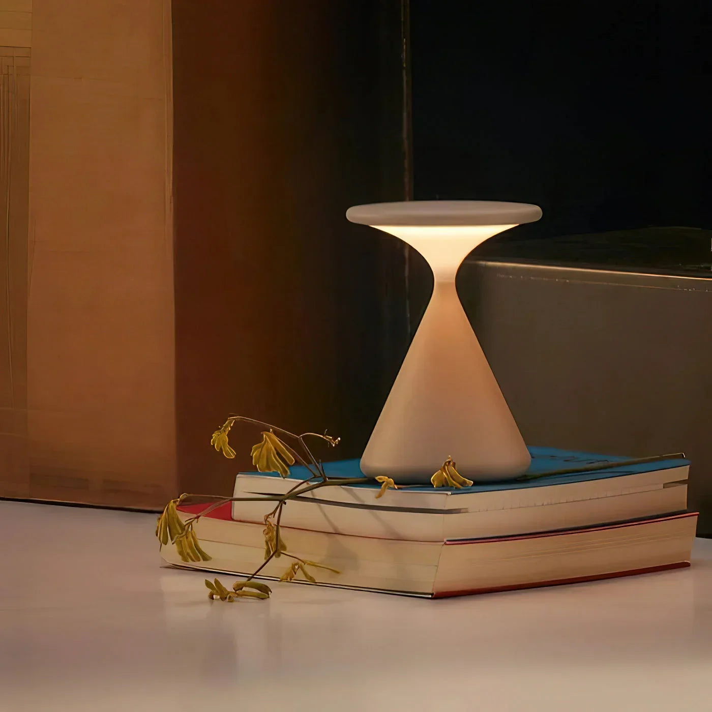 Aurora Wireless Hourglass Table Lamp