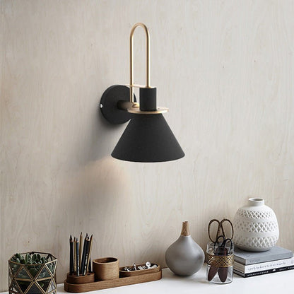 Mono Postmodern Metal Wall Lamp