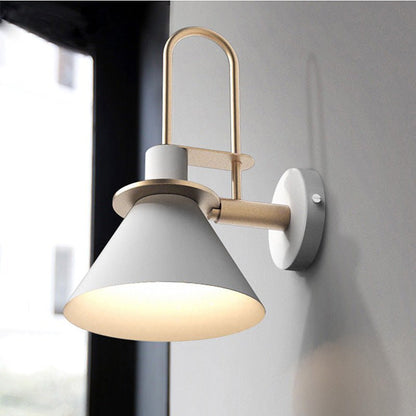 Mono Postmodern Metal Wall Lamp